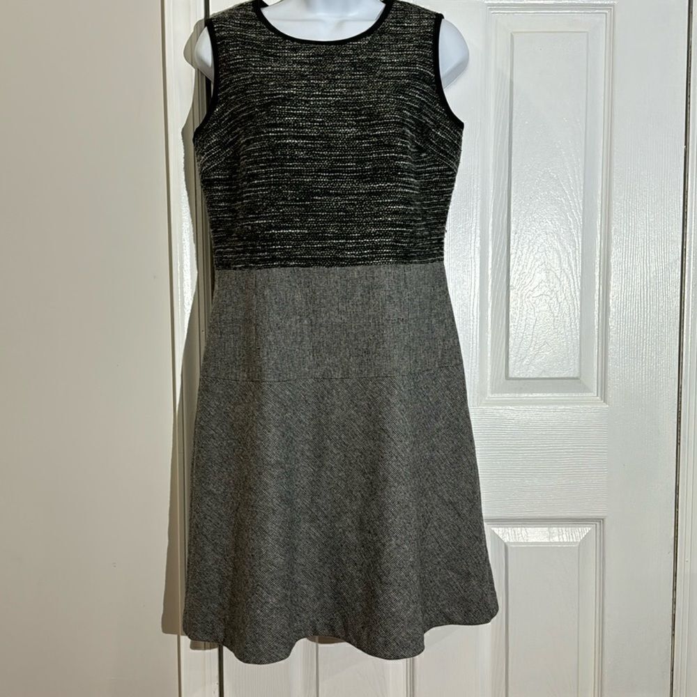 Brooks Brothers Black and Gray Sleeveless Knit Mini Dress